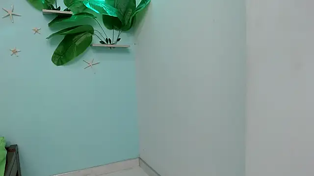 eladyrous98 online show from October 30, 2:36 pm