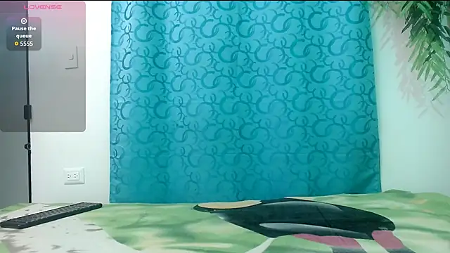 eladyrous98 online show from October 21, 2:22 am