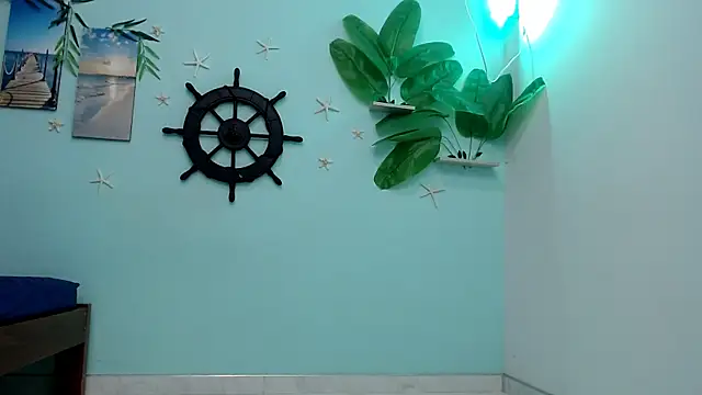 eladyrous98 online show from November 27, 1:55 pm