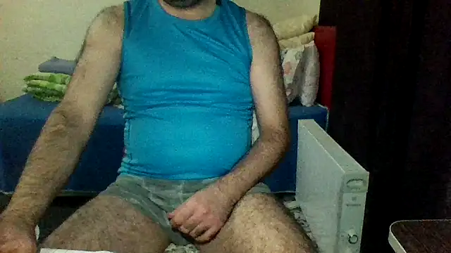 Snapshot of st206boy chatting on November 29, 12:55 am st206boy online show from November 29, 12:55 am