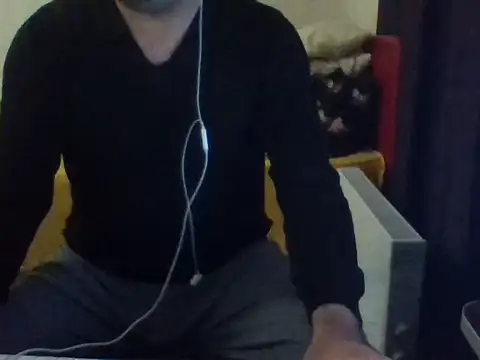 Snapshot of st206boy chatting on October 5, 10:55 pm st206boy online show from October 5, 10:55 pm