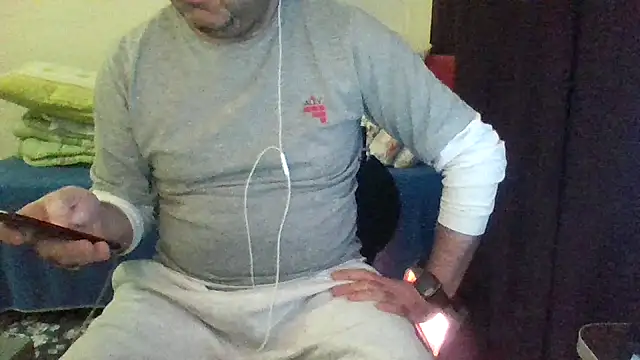st206boy online show from May 3, 12:05 am