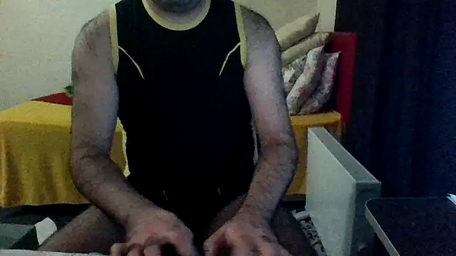 Snapshot of st206boy chatting on October 27, 1:17 am st206boy online show from October 27, 1:17 am