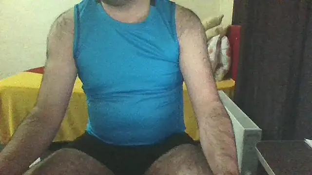 Snapshot of st206boy chatting on October 29, 2:10 am st206boy online show from October 29, 2:10 am