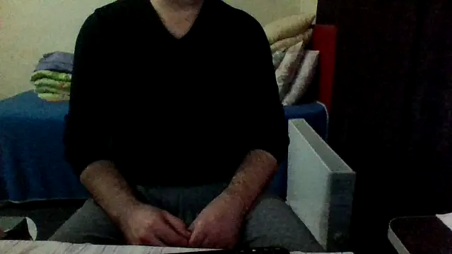 Snapshot of st206boy chatting on November 30, 12:22 am st206boy online show from November 30, 12:22 am