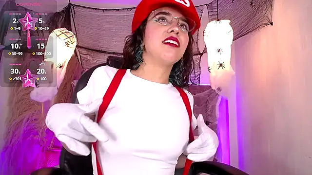 Amara Davis online show from October 21, 4:34 am