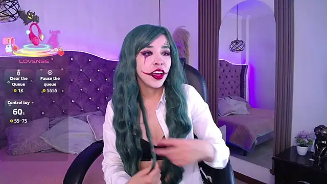 Amara Davis online show from November 6, 5:22 am