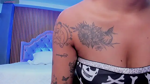 SelenaStonne online show from October 30, 8:17 pm