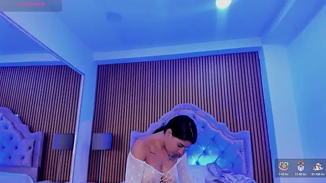 SelenaStonne online show from December 4, 8:52 pm