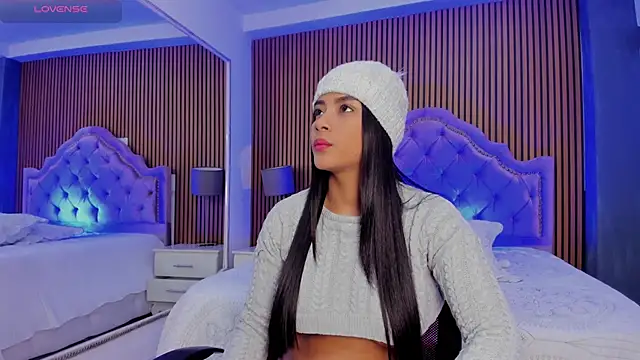 SelenaStonne online show from September 18, 7:39 pm