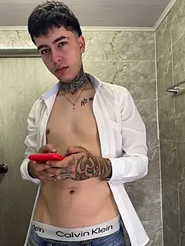 samm4044 online show from September 26, 8:49 pm