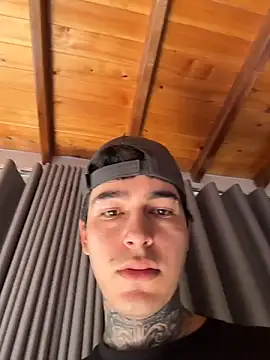 samm4044 online show from March 13, 6:57 pm