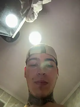 samm4044 online show from November 28, 9:37 pm