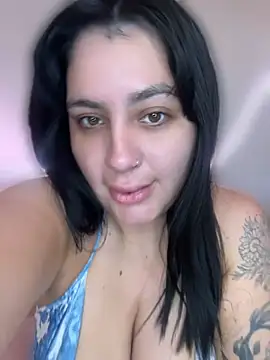 Snapshot of victoria_amatista_ chatting on July 10, 4:07 pm victoria amatista online show from July 10, 4:07 pm
