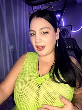 victoria amatista  online show from March 3, 5:14 am