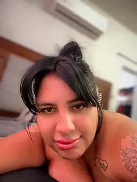 Snapshot of victoria_amatista_ chatting on June 6, 6:57 pm victoria amatista online show from June 6, 6:57 pm