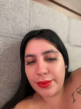Snapshot of victoria_amatista_ chatting on June 24, 7:33 pm victoria amatista online show from June 24, 7:33 pm