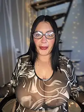 victoria amatista  online show from October 22, 6:51 pm