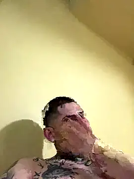 crazybarber69 online show from September 29, 5:14 am