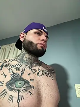 Snapshot of crazybarber69 chatting on February 12, 4:34 am crazybarber69 online show from February 12, 4:34 am