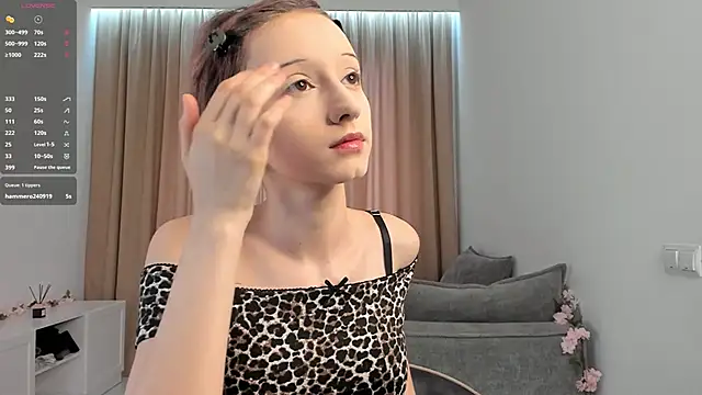 TaiteFairfield online show from April 10, 10:11 am