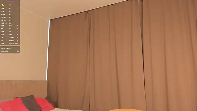 TaiteFairfield online show from March 27, 7:28 am