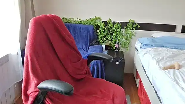 -Curvy- online show from November 18, 9:12 am