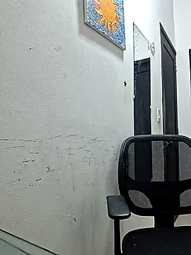 channell0 online show from November 29, 5:07 am