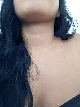 Snapshot of channell0 chatting on June 25, 5:05 am channell0 online show from June 25, 5:05 am