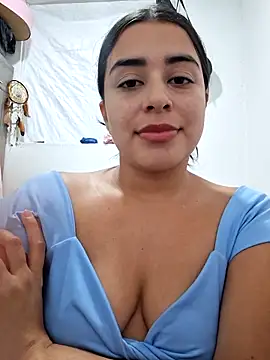 Snapshot of channell0 chatting on June 7, 5:12 am channell0 online show from June 7, 5:12 am