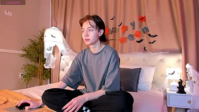 Skelerata online show from October 27, 1:28 am