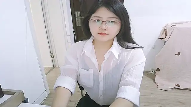 Snapshot of 98bunny chatting on October 10, 1:50 am 98bunny online show from October 10, 1:50 am