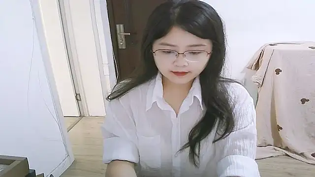 Snapshot of 98bunny chatting on September 23, 2:07 am 98bunny online show from September 23, 2:07 am