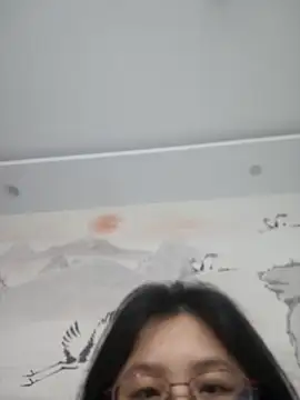 Snapshot of 98bunny chatting on November 14, 2:21 pm 98bunny online show from November 14, 2:21 pm