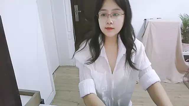 Snapshot of 98bunny chatting on December 2, 7:10 am 98bunny online show from December 2, 7:10 am