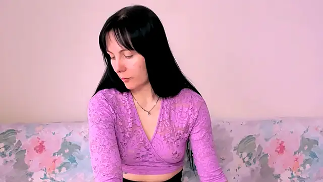 Elle Pearl  online show from March 27, 8:26 am