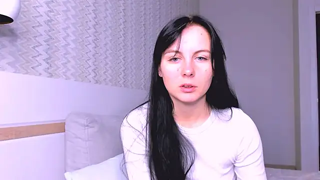 Elle Pearl  online show from December 23, 7:29 am