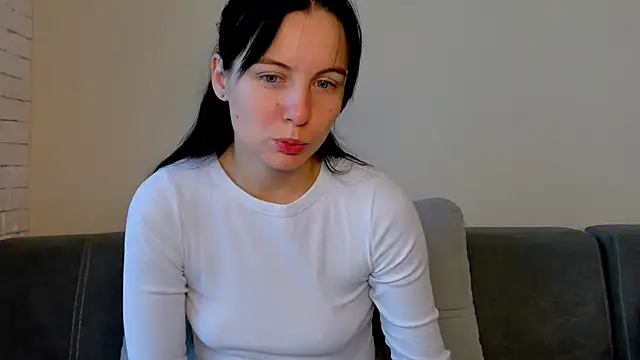 Elle Pearl  online show from October 22, 6:13 am