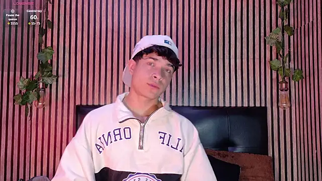 Felipe boy1 online show from September 24, 3:24 am