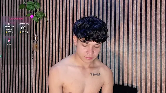 Felipe boy1 online show from October 10, 8:59 am