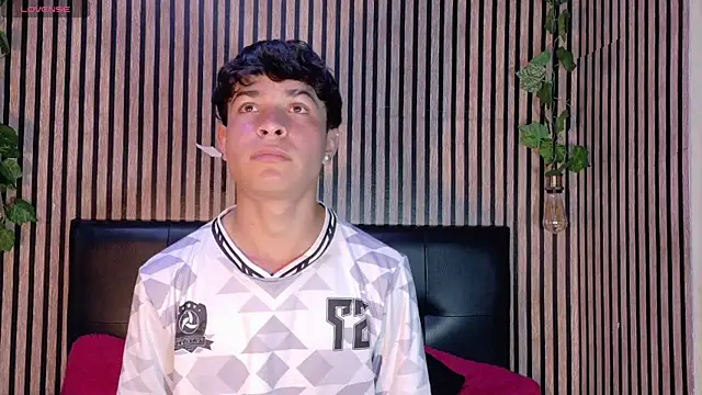 Felipe boy1 online show from September 23, 2:07 am
