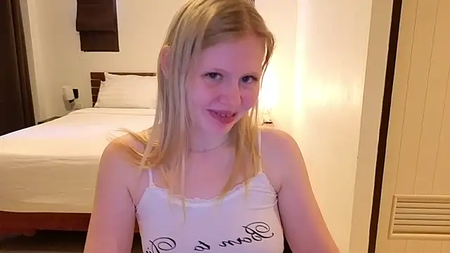 Wendy 228 online show from June 27, 3:56 am