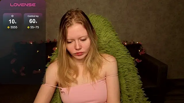 Snapshot of Wendy_228 chatting on November 9, 1:20 am Wendy 228 online show from November 9, 1:20 am