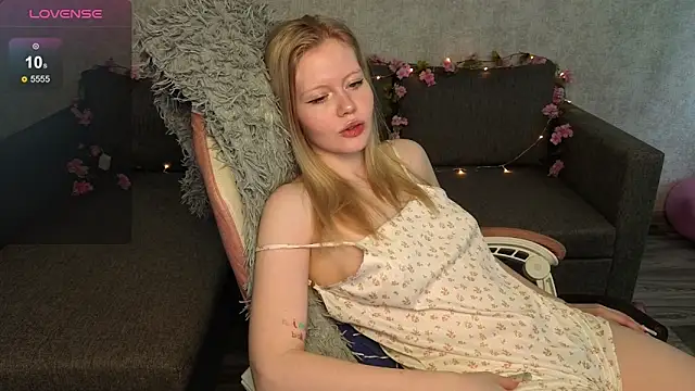 Wendy 228 online show from May 8, 2:37 am