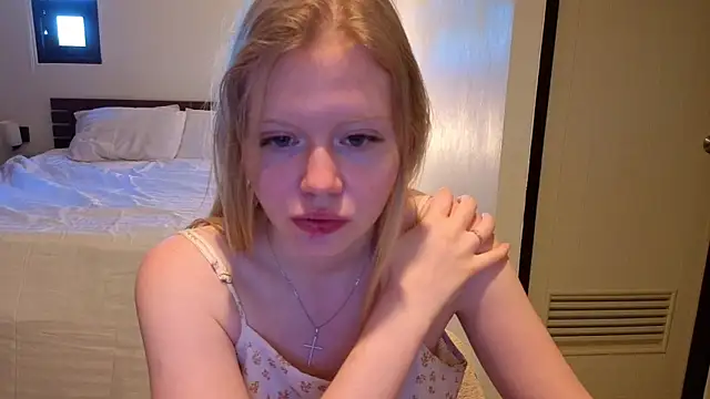 Wendy 228 online show from June 24, 3:27 am