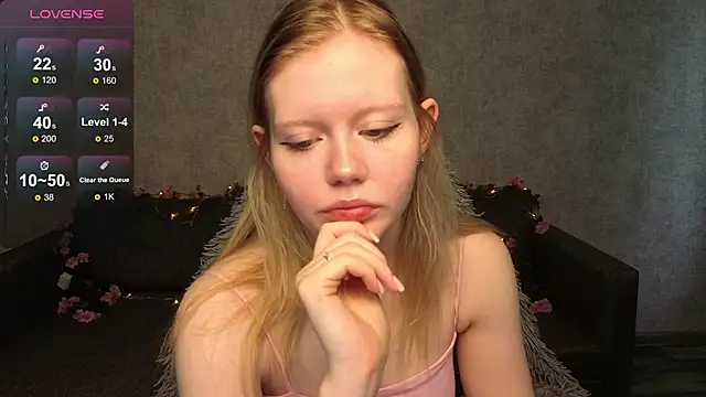 Wendy 228 online show from April 11, 1:35 am