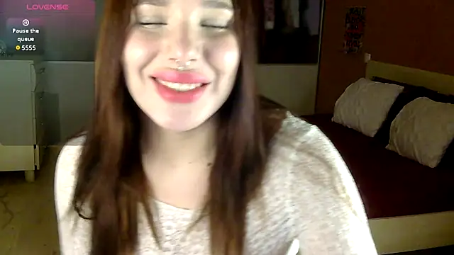 Cassie Pinkkk online show from November 28, 2:39 pm