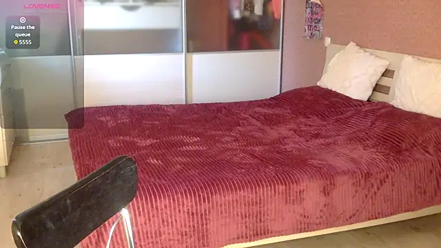 Cassie Pinkkk online show from November 3, 1:04 pm