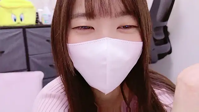 Snapshot of MAIMAI-club chatting on October 9, 3:56 pm MAIMAI-club online show from October 9, 3:56 pm