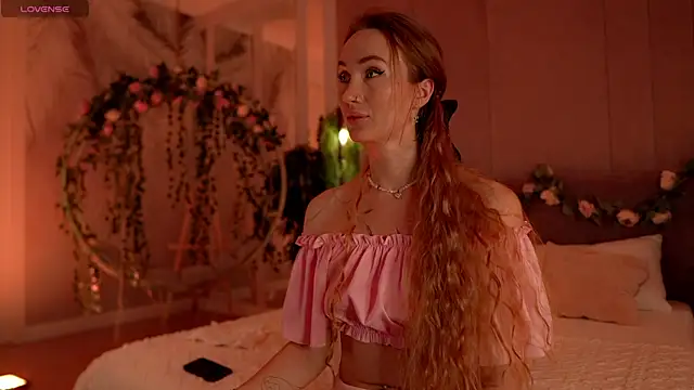 Snapshot of Serena_Waldarf chatting on October 11, 4:41 pm Serena Waldarf online show from October 11, 4:41 pm